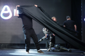 Отличная шутка по поводу упавшего российского робота