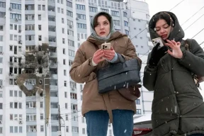 Война, 10 января. В Воронеже дрон попал по многоэтажке — есть пострадавшие. В Киеве не было водоснабжения и обогрева, стояли троллейбусы и трамваи